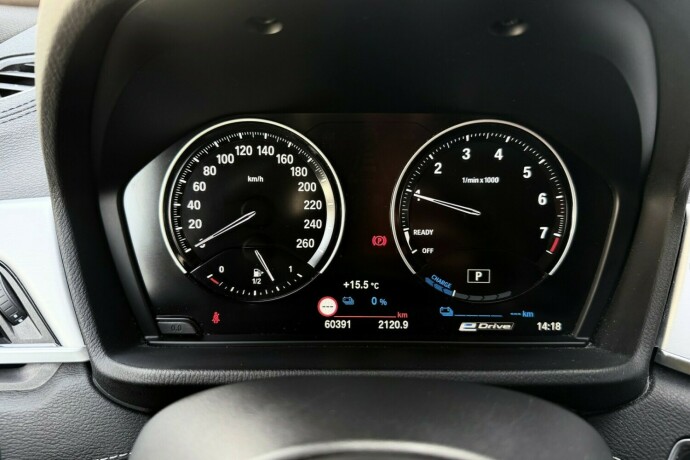 bmw-x2-elektrisitetbensin-2022-big-23