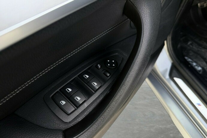 bmw-x2-elektrisitetbensin-2022-big-12