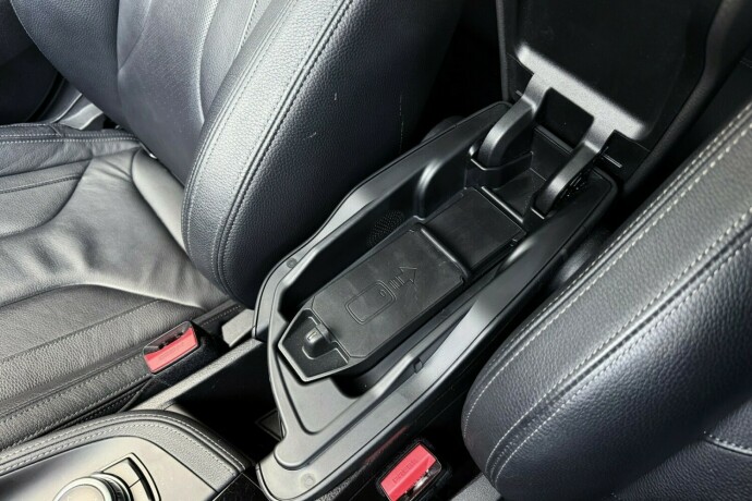 bmw-x2-elektrisitetbensin-2022-big-32