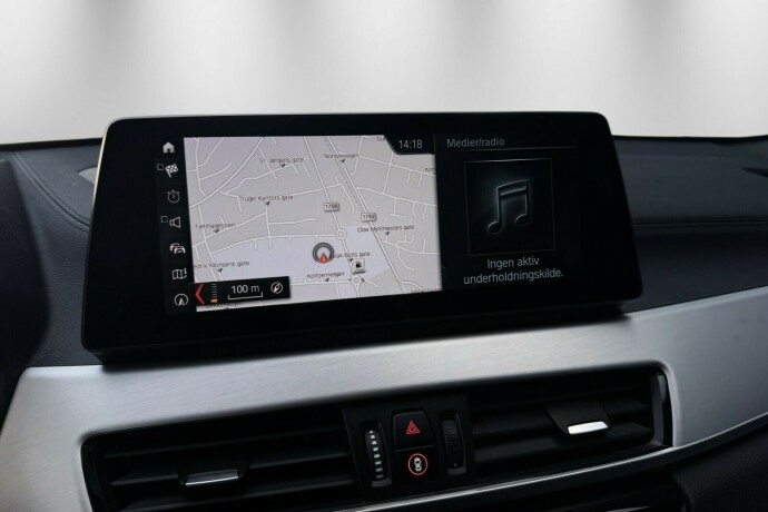 bmw-x2-elektrisitetbensin-2022-big-25