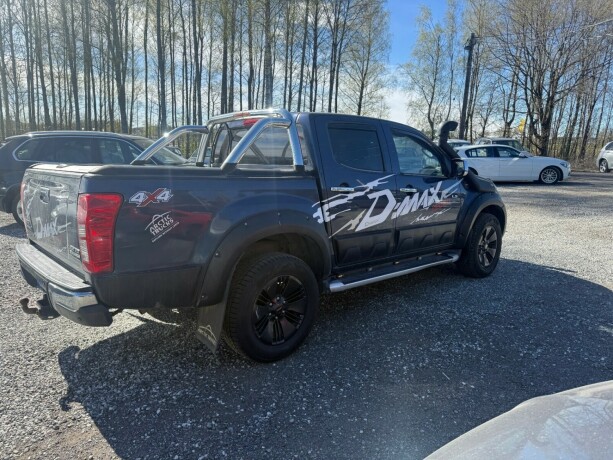 isuzu-d-max-diesel-2013-big-6