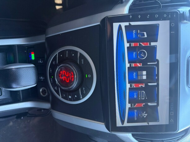 isuzu-d-max-diesel-2013-big-20