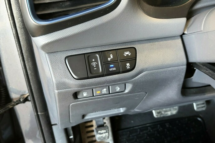 hyundai-ioniq-elektrisitetbensin-2019-big-24