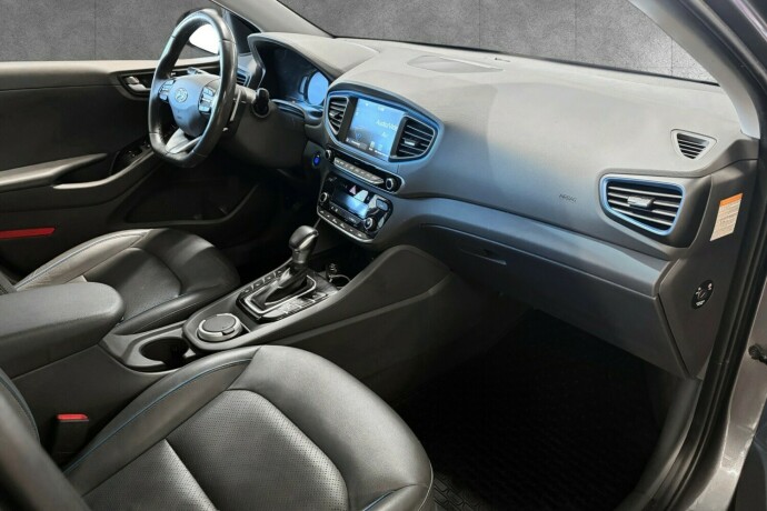 hyundai-ioniq-elektrisitetbensin-2019-big-17