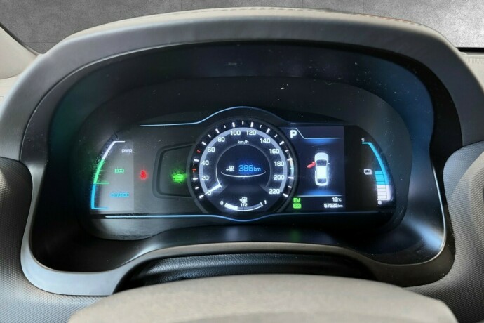 hyundai-ioniq-elektrisitetbensin-2019-big-23