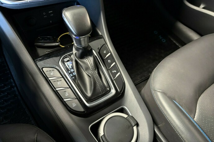 hyundai-ioniq-elektrisitetbensin-2019-big-16