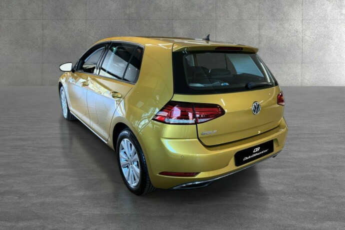 volkswagen-golf-bensin-2019-big-26