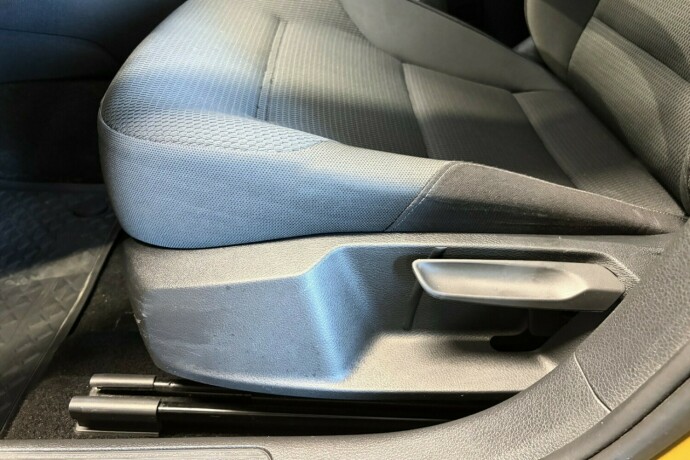 volkswagen-golf-bensin-2019-big-18