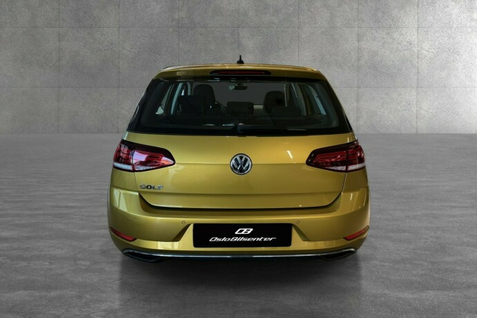 volkswagen-golf-bensin-2019-big-22