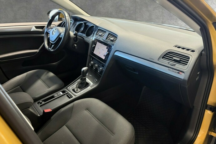 volkswagen-golf-bensin-2019-big-9