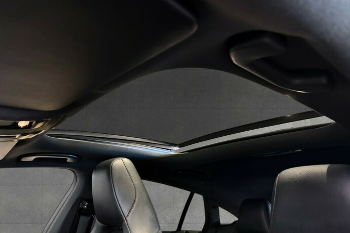 mercedes-benz-cla-bensin-2017-big-26