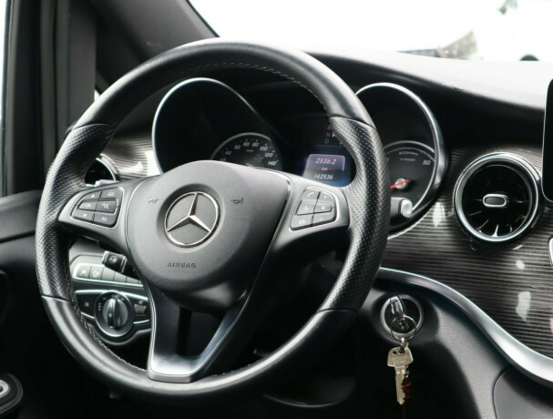 mercedes-benz-eqv-elektrisitet-2021-big-8