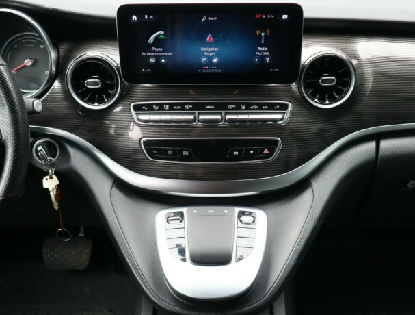 mercedes-benz-eqv-elektrisitet-2021-big-14