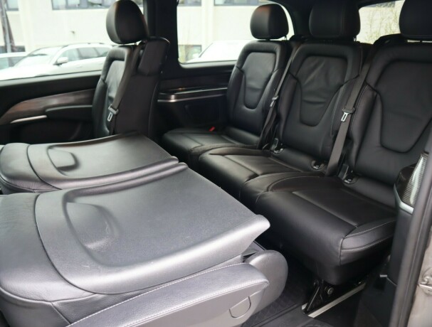 mercedes-benz-eqv-elektrisitet-2021-big-12