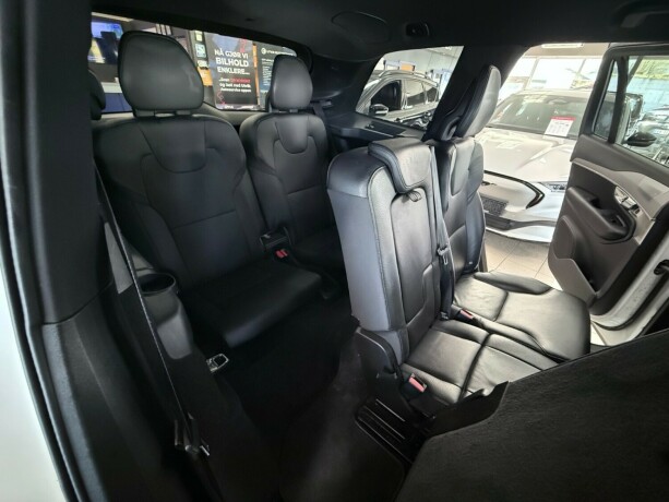 volvo-xc-90-diesel-2016-big-38