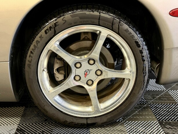 chevrolet-corvette-bensin-2000-big-14