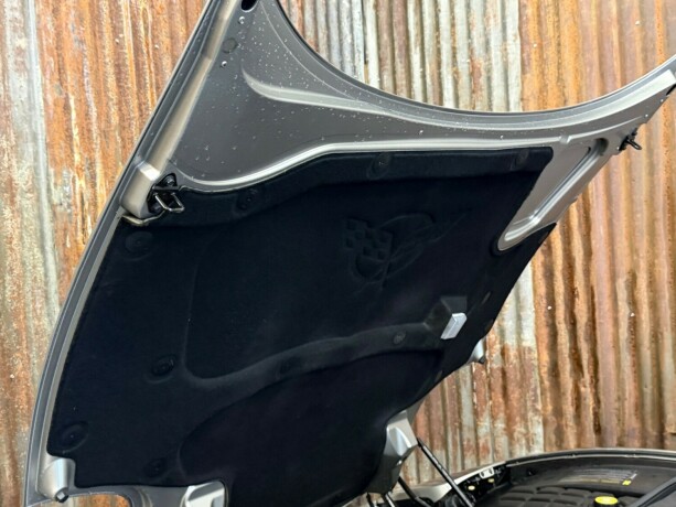 chevrolet-corvette-bensin-2000-big-31