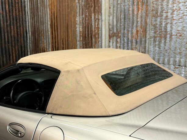 chevrolet-corvette-bensin-2000-big-29