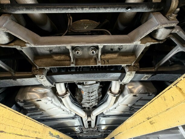 chevrolet-corvette-bensin-2000-big-35