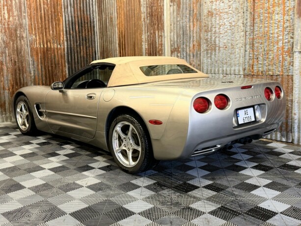 chevrolet-corvette-bensin-2000-big-26