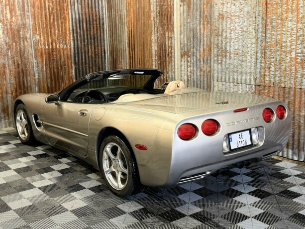 chevrolet-corvette-bensin-2000-big-9