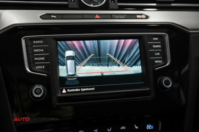 volkswagen-passat-diesel-2015-big-48