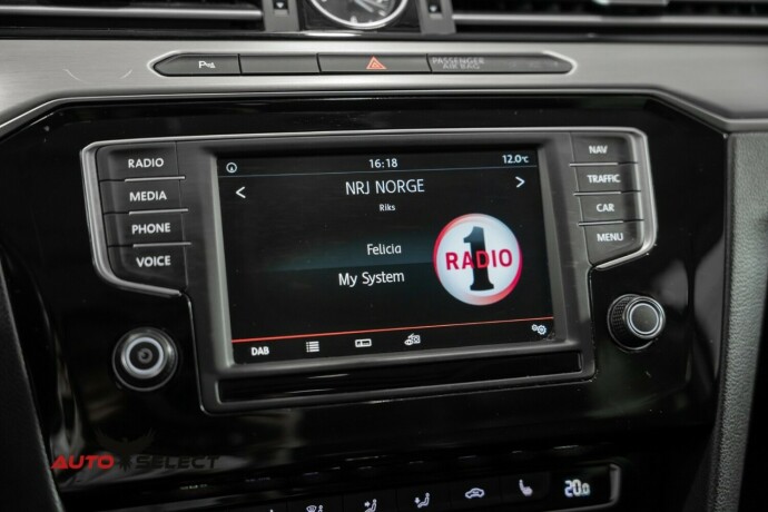 volkswagen-passat-diesel-2015-big-42