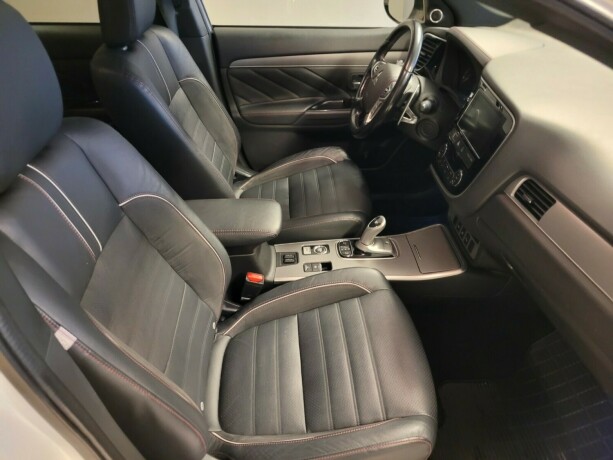 mitsubishi-outlander-elektrisitetbensin-2018-big-13