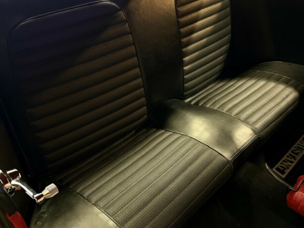 ford-mustang-bensin-1964-big-29