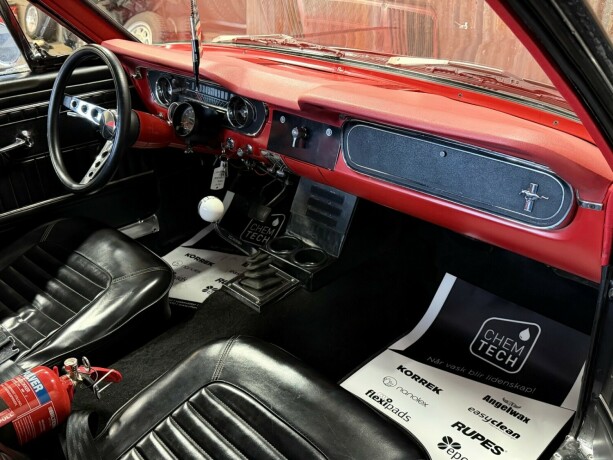 ford-mustang-bensin-1964-big-26