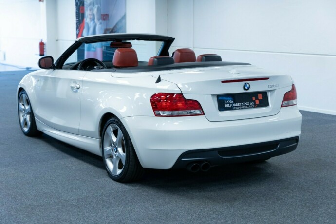 bmw-1-serie-bensin-2011-big-1