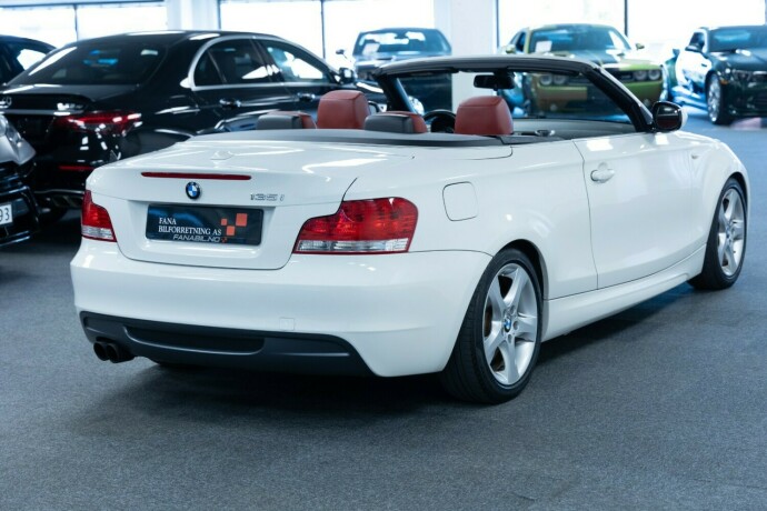 bmw-1-serie-bensin-2011-big-2