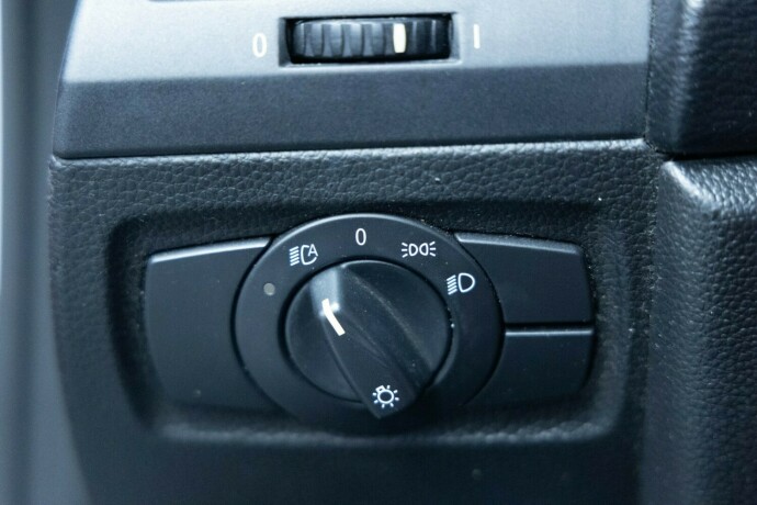 bmw-1-serie-bensin-2011-big-11