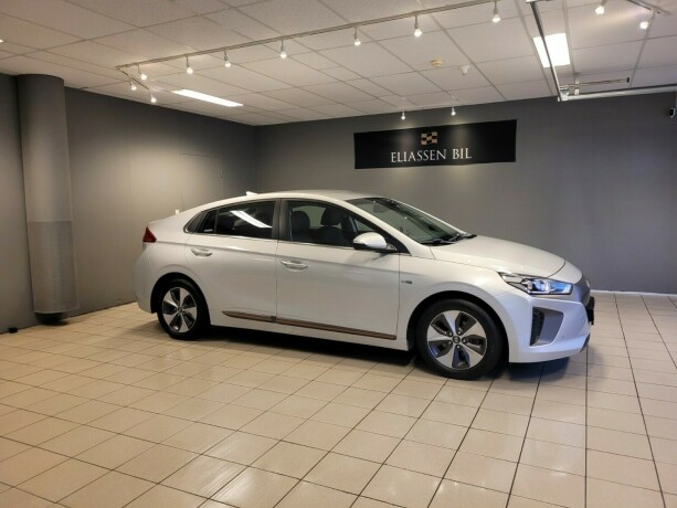 hyundai-ioniq-elektrisitet-2017-big-2