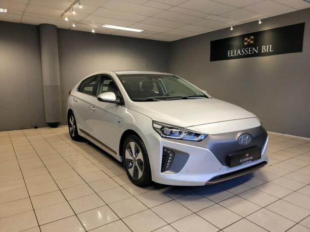 hyundai-ioniq-elektrisitet-2017-big-9