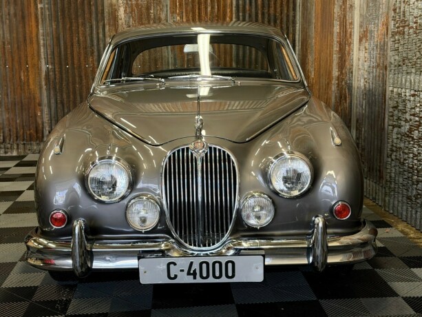 jaguar-mk-ii-bensin-1963-big-7