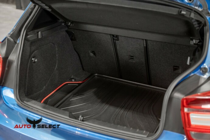 bmw-1-serie-bensin-2015-big-11