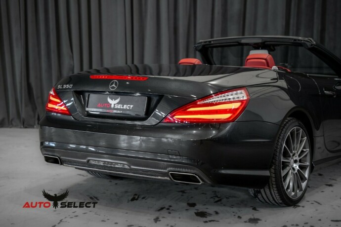 mercedes-benz-sl-bensin-2012-big-15