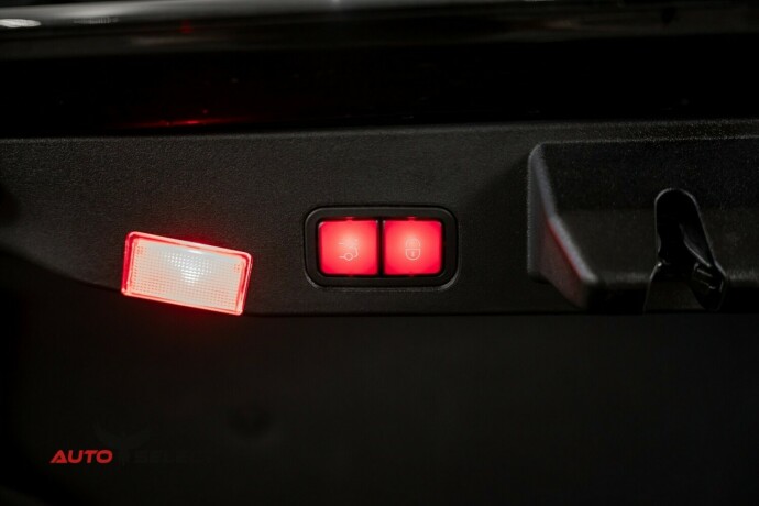 mercedes-benz-sl-bensin-2012-big-14