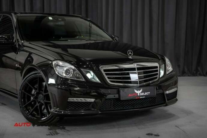 mercedes-benz-e-klasse-bensin-2010-big-1
