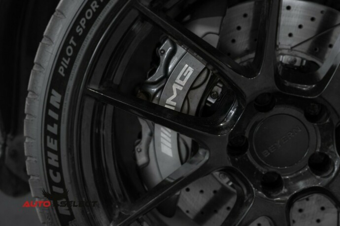 mercedes-benz-e-klasse-bensin-2010-big-4