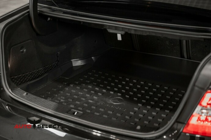 mercedes-benz-e-klasse-bensin-2010-big-12