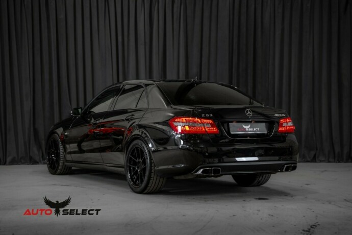 mercedes-benz-e-klasse-bensin-2010-big-10