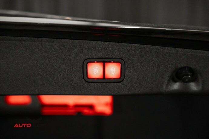 mercedes-benz-e-klasse-bensin-2010-big-13