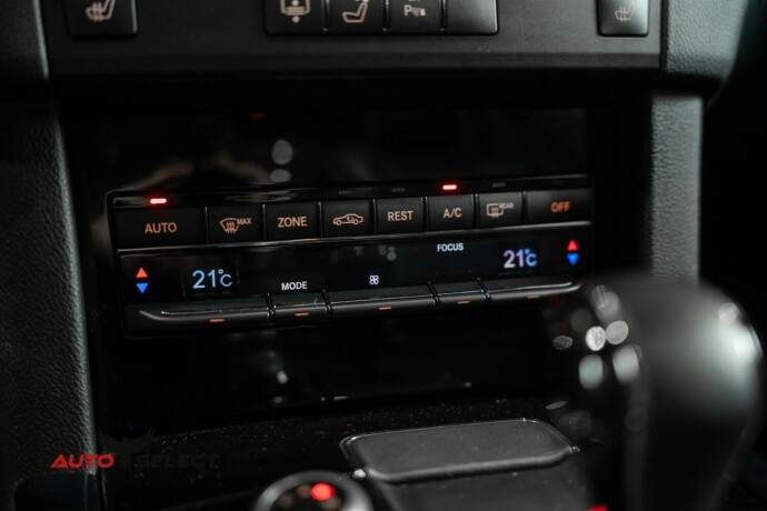 mercedes-benz-e-klasse-bensin-2010-big-46