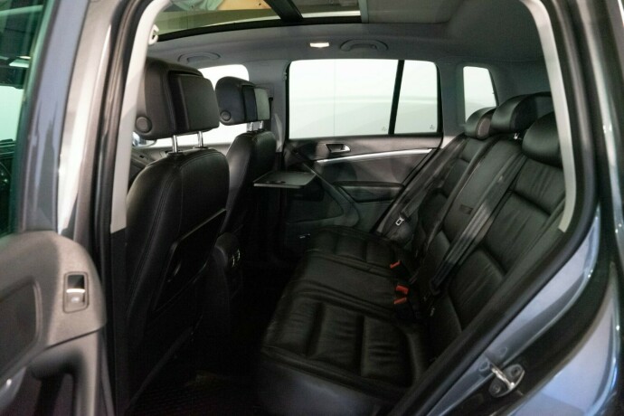 volkswagen-tiguan-diesel-2012-big-10