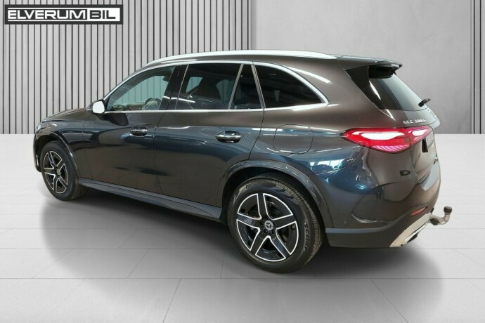 mercedes-benz-glc300-de-elektrisitetdiesel-2023-big-3