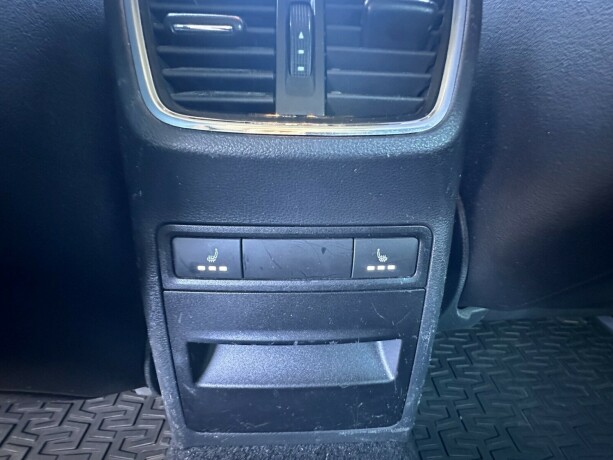 skoda-octavia-diesel-2016-big-15