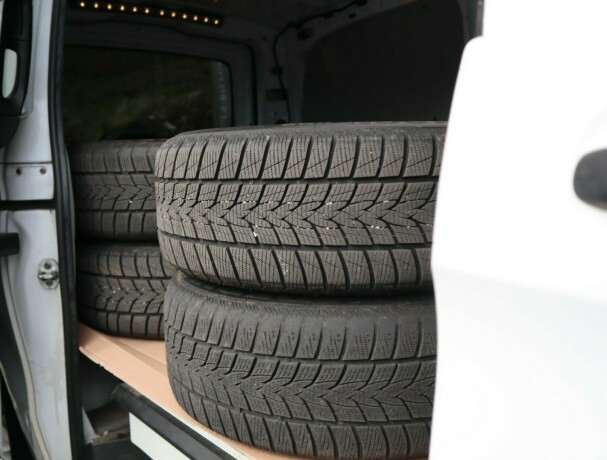 mercedes-benz-vito-diesel-2017-big-17