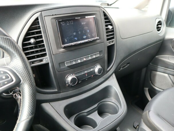 mercedes-benz-vito-diesel-2017-big-15